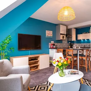 https://le-saint-patern-t3-centre-ville-et-garage-securise.inbrittany.com